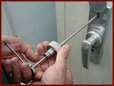 Locksmith Lock Store Passaic, NJ 973-864-3115 - 5-lock-opening